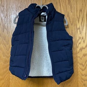 Boys 3T insulated gap vest